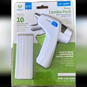 Mini Glue Gun Combo Pack - White and Green